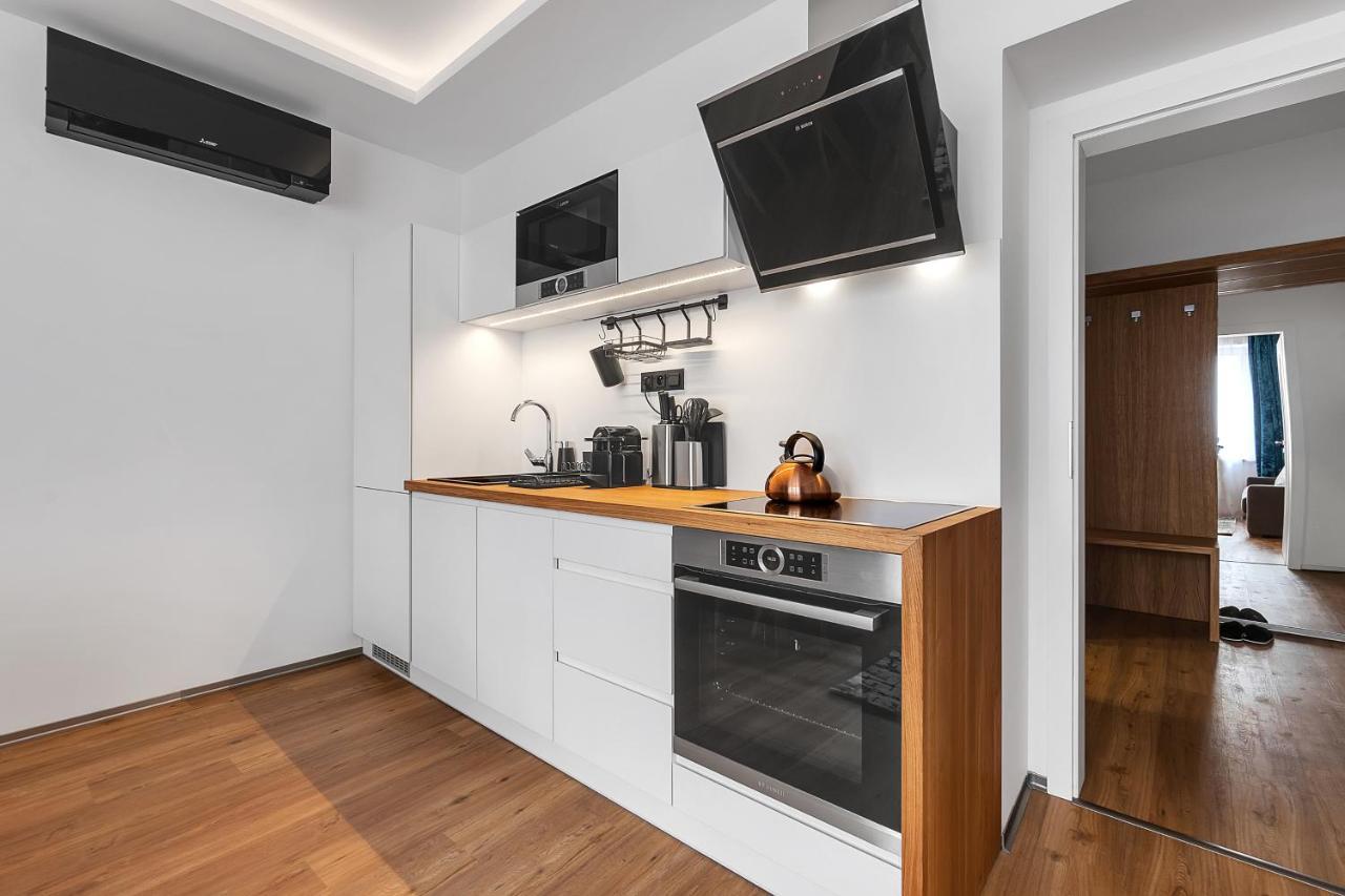 Novy Designovy Apartman S Klimatizaci Rychnov nad Kneznou Eksteriør bilde